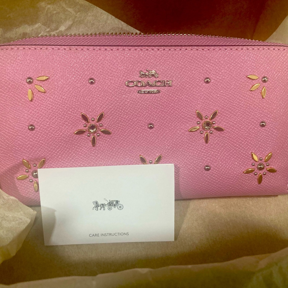 Coach Studded Zippered Wallet in Tulip! New!